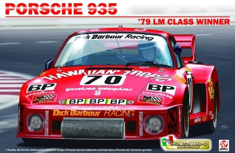 Platz Beemax BX24036 1/24 Scale Model Car Kit Porsche 935 1979 M Class Winner