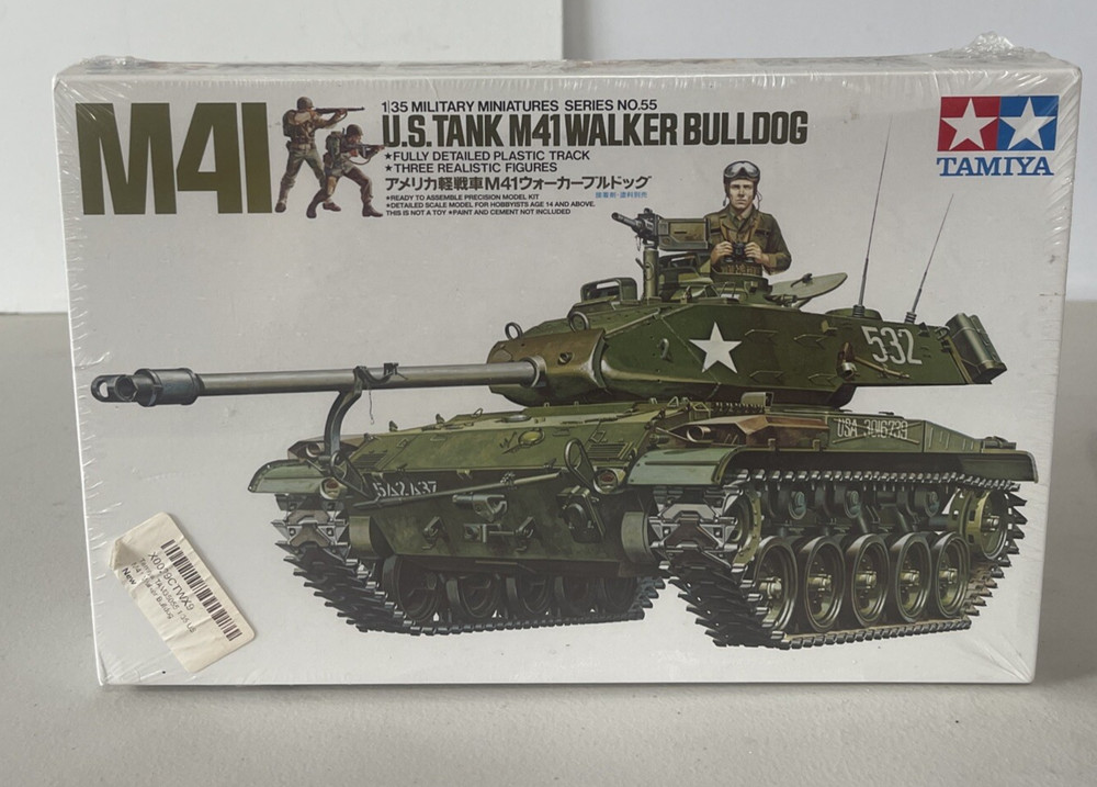 Tamiya M41 Walker Bulldog Model Kit + 3 Figures – New Sealed