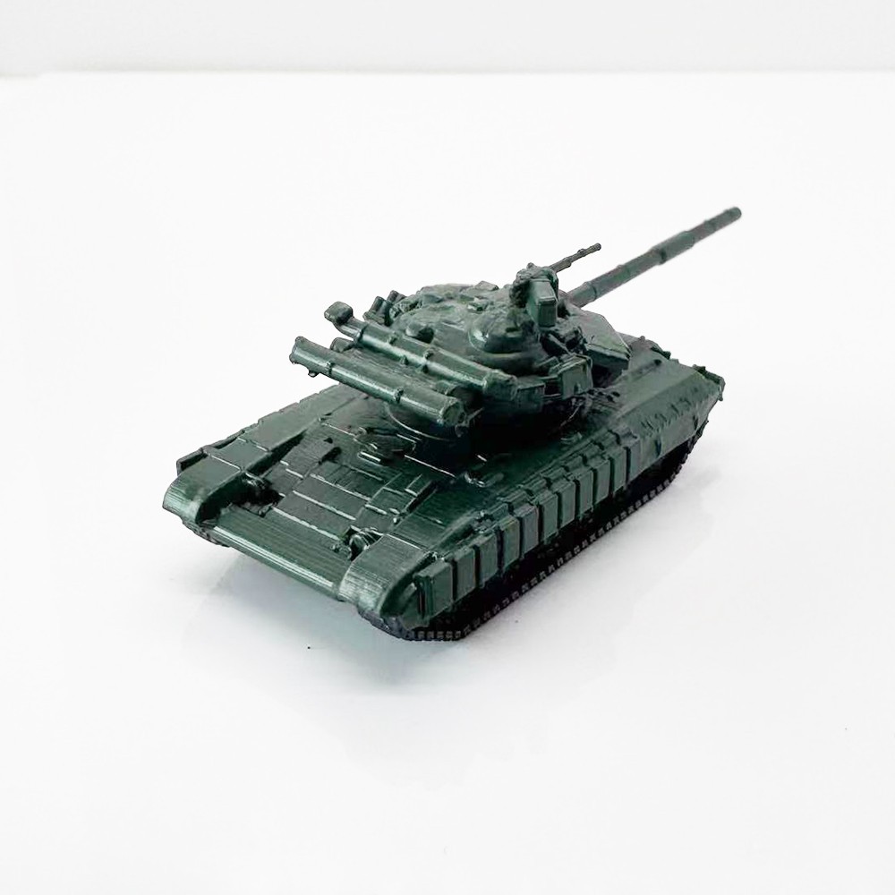 893D 1/144 Finished Painted Military Model Kit Soviet T-64B Main Battle Tank