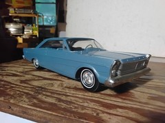 1965 Ford Galaxie 500 XL METALLIC BLUE PROMO Model Car