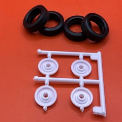 64-1/2 Mustang Convertible Revell Tires Wheel Hubs Set 4 Model Parts 1:24 New 2