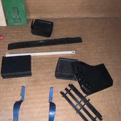 Vintage Plastic Model Junkyard Lots (LotJY472)