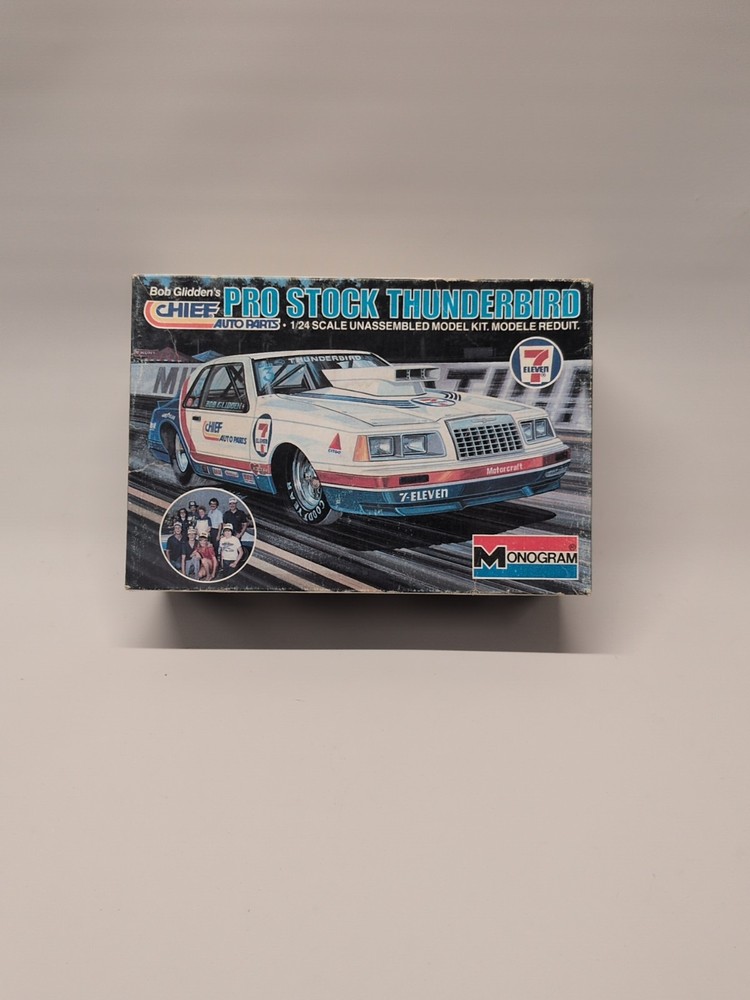 Monogram 2210 Bob Glidden’s Chief Auto Parts Pro Stock Thunderbird Missing Inst