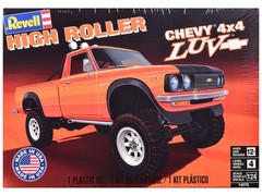Revell 14576 1/24 Level 4 Model Kit Chevrolet LUV 4×4 Pickup Truck