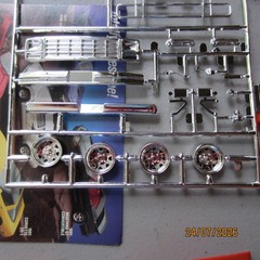 Monogram 80 Ford Bronco 1/24th scale model kit, with Hi roller parts