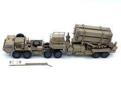 ARTISAN 1/72 U.S. Patriot Air Defense Missile System Sand-Colored Finished Model