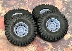 1/24 Scale: 15-Inch “Militia” Wheels W/ Huge 35-inch Mud Tires. Resin