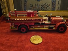 Signature Models 1:24 Model Fire Engine: 1927 SEAGRAVE Dover Plains–