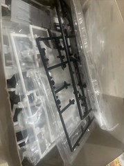 REVELL CHEVY SSR 1/25 Model Kit #85-7691 – Normal Wear And Tear