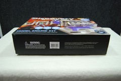 DISCOVERY MINDBLOWN Model Engine Kit w/ Moving Motor Parts and LED Lights