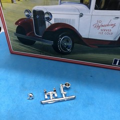 2) MPC 32 Ford Chrome Headlights W Frame Mount Brackets 1:25 LBR Model Parts