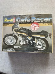 Revell 1/12 Kawasaki 500-SS/Mach III (H1A) Cafe Racer