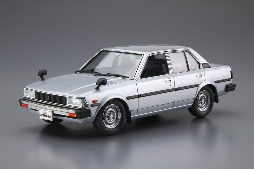 AOSHIMA The Model Car Series 1/24 Toyota E71/70 Corolla Sedan GT/DX ’79 Plastic
