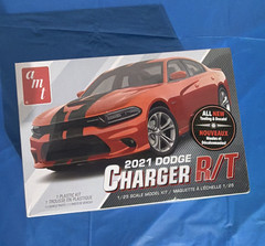 AMT 2021 Dodge Charger R/T 1:25 Plastic Model Kit Unassembled New Tooling