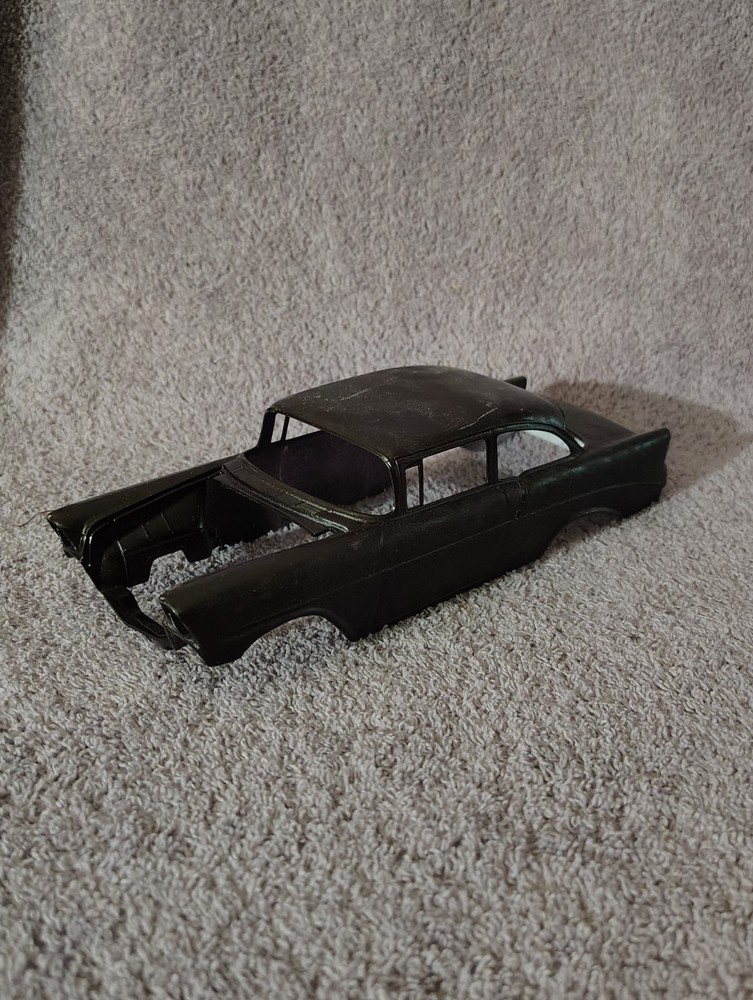 Vintage 1956 Chevy Bel Air 1:25 Model Car Body
