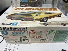 MPC 1973 DODGE CHARGER ORIGINAL UNBUILT KIT #1-7307-225 As Is