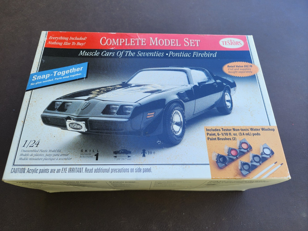 Testors Pontiac Firebird 1/24 4083 snap together