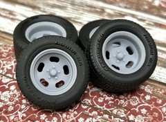 1/24 Scale: 15-inch “Five 5 Slot Mags” Resin Wheels W/ Wide Rear Tires