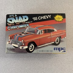 Vintage 1/32 Scale ’55 Chevy Chromies Snap Together Model Kit by MPC