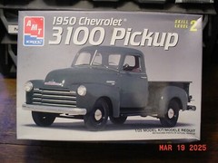 AMT 1950 Chevrolet 3100 Pickup Truck 1/25 Model Kit UPRM