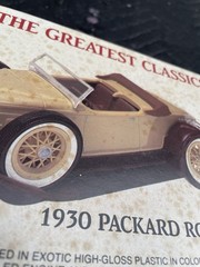 Lindberg 1930 Packard Roadster Model Kit No. 72404