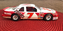 MONOGRAM 1/24 ZEREX AK ’87 T-BIRD STOCK CAR FACTORY BUILT BOX ART DISPLAY MODEL