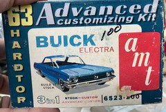 AMT 6523 1963 Buick Electra Hardtop Annual Vintage model 1/25 McM
