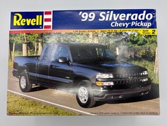 Revell, ’99 Silverado CK Chevy Pickup, Truck, 1/25 Scale, Model Kit, 85-7646.