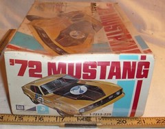 MPC 1972 MACH I MUSTANG 3 IN 1 MODEL KIT 1:25 1-7213-225 SEALED