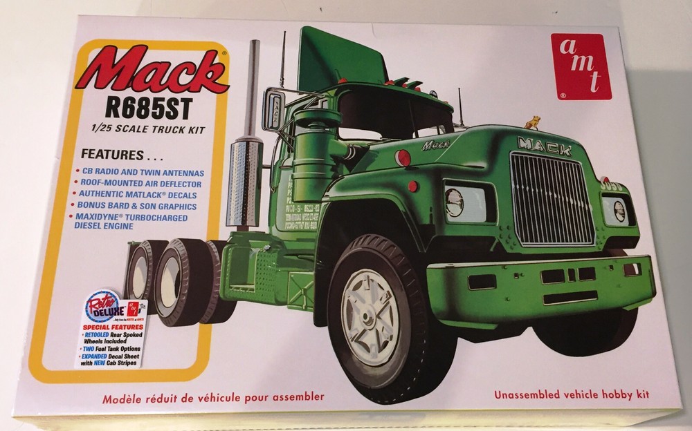 AMT 1/25 Mack R685ST semi tractor