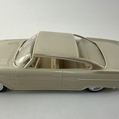 Jo-Han 1961 Dodge Dart Phoenix 1/25 Scale Promo Friction Car – Beige