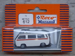 Roco Minitanks / Herpa (NEW) Modern British T3 RAF Police Van Lot #1677