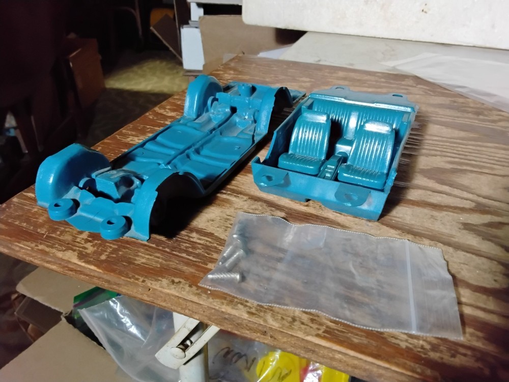 1969 Impala SS PROMO Parts , chassis & interior tub,screws chevrolet Model Car