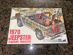 MPC 1970 JEEPSTER SAFARI WAGON 1/25 STARTED FOR PARTS ONLY