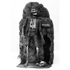 ATLANTIS TOY & HOBBY INC. Forgotten Prisoner Of Castel Mare Glow Edition 1/8