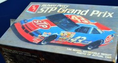 AMT ERTL 1990 Richard Petty STP Grand Prix 1/25 Model Kit #6728 – Never Opened
