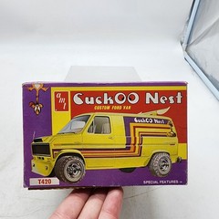 Vintage AMT CuckOO Nest Custom Ford Van 1975-1978 Econoline T420 Model Kit *READ