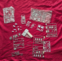 HUGE 1/24 1/25 model car parts junkyard scrap building customizing cleanout lot