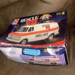 AMT ERTL RESCUE 911 AMBULANCE #6416 Open Box