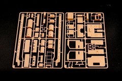 1/35 Hobby Boss 85502 M1070 Truck HET M1000 Semi Trailer Plastic Car Model DIY
