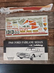 Vintage Hubley Customizing Kit Ford Country Sedan 4-way Kit #154K-170