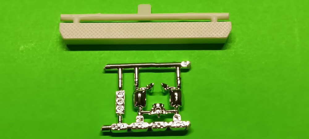USA 1 1990 Chevy Silverado Pickup Truck 1/25 Chrome Mirrors Rear Step Bumper
