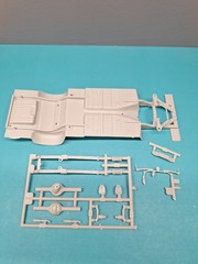 Revell AMT Ertl MPC Monogram MPC 1/25 Model Part 1967 Mercury Comet Chassis