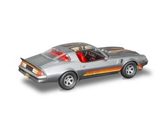 Revell 14526 1981 Chevrolet 20.8 inches x 8.3 x 5.6 inches, White