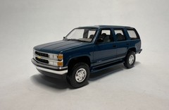 AMT/ERTL 1995 CHEVROLET TAHOE DEALER PROMO MODEL