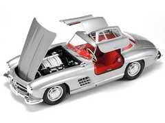 MODEL KIT MERCEDES-BENZ 300SL GULLWING 1/24 SCALE MODEL CAR BY TAMIYA TAM-24338