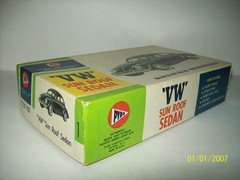Original 1/24 PYRO Volkswagen Sedan with extra complete Surf Buggy body. Unbuilt