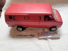 Neat Built Up Original Issue AMT 70’s Chevy van. 1/25