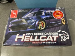 1/25 AMT #1325 ‘21 Dodge Charger Hellcat RedEye Wide Body