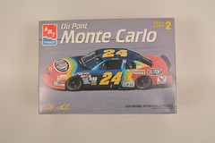 AMT 1:25 Du Pont Monte Carlo #24 Jeff Gordon #8190